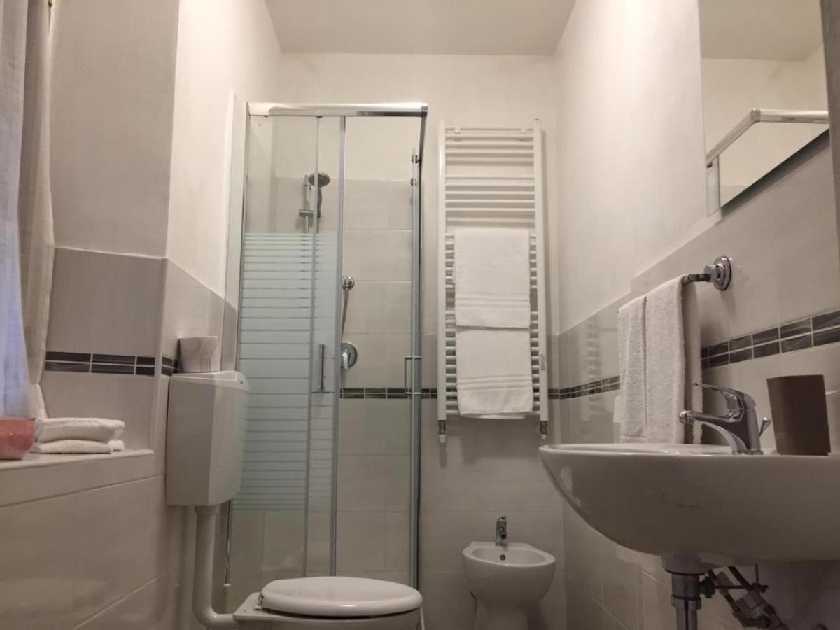 Affitti Only Sleep Bagno Privato Apartment Parma Exterior photo